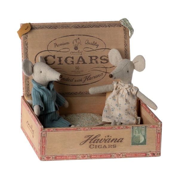 Maileg Mamá y papá ratones en caja de puros 17-3302-00